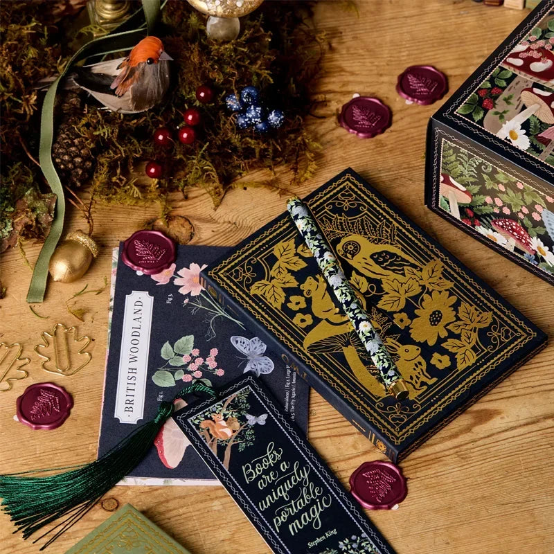 Linden | 24 Day Stationery Advent Calendar