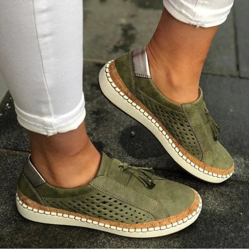 Women's Cushioned Slip-On Flats – Comfortable Elegant Everyday Shoes