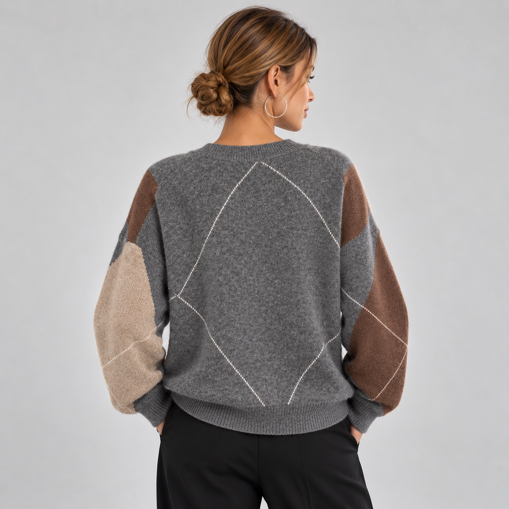 Women's Argyle V-Neck Sweater – Loose Fit Long Sleeve Knit Pullover