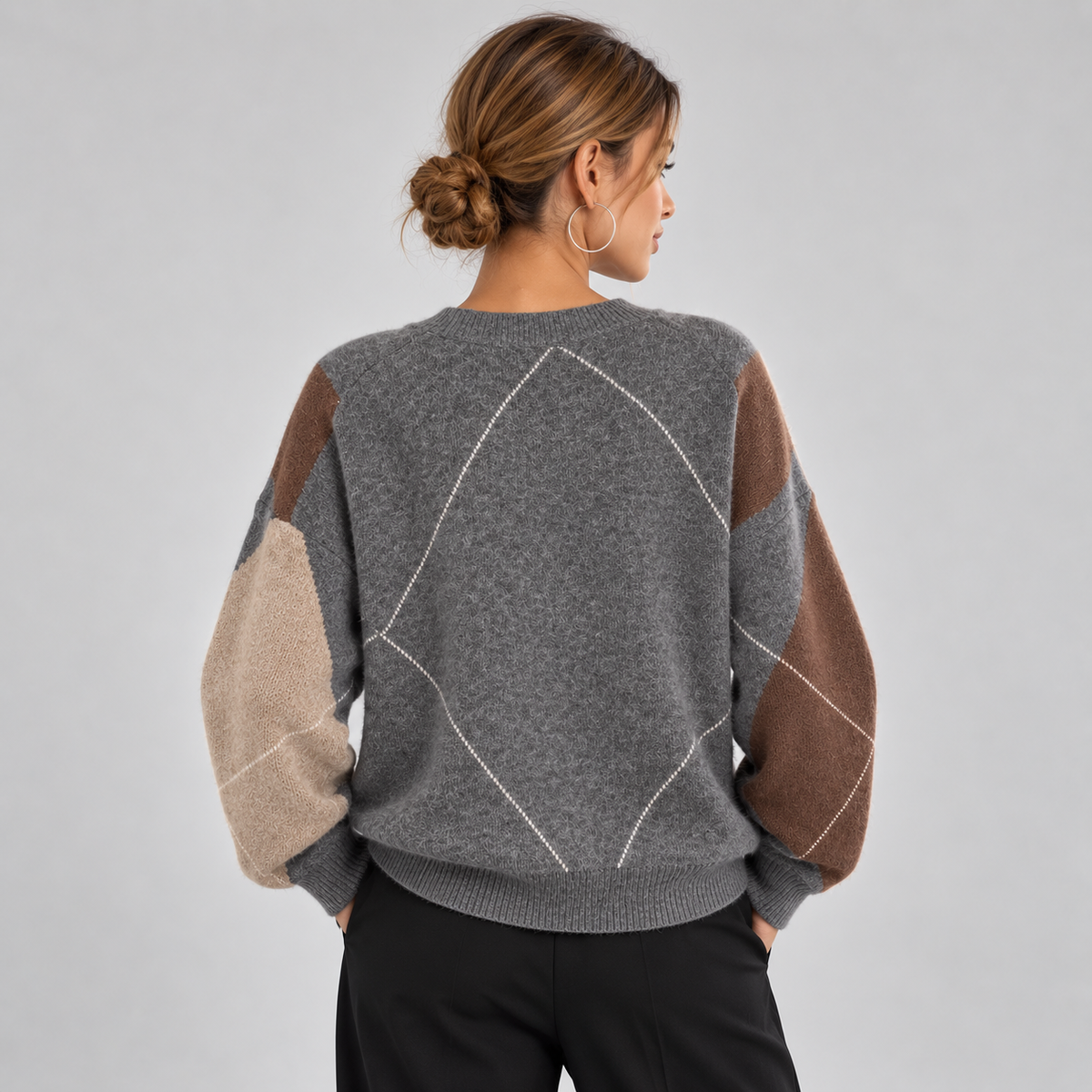 Women's Argyle V-Neck Sweater – Loose Fit Long Sleeve Knit Pullover