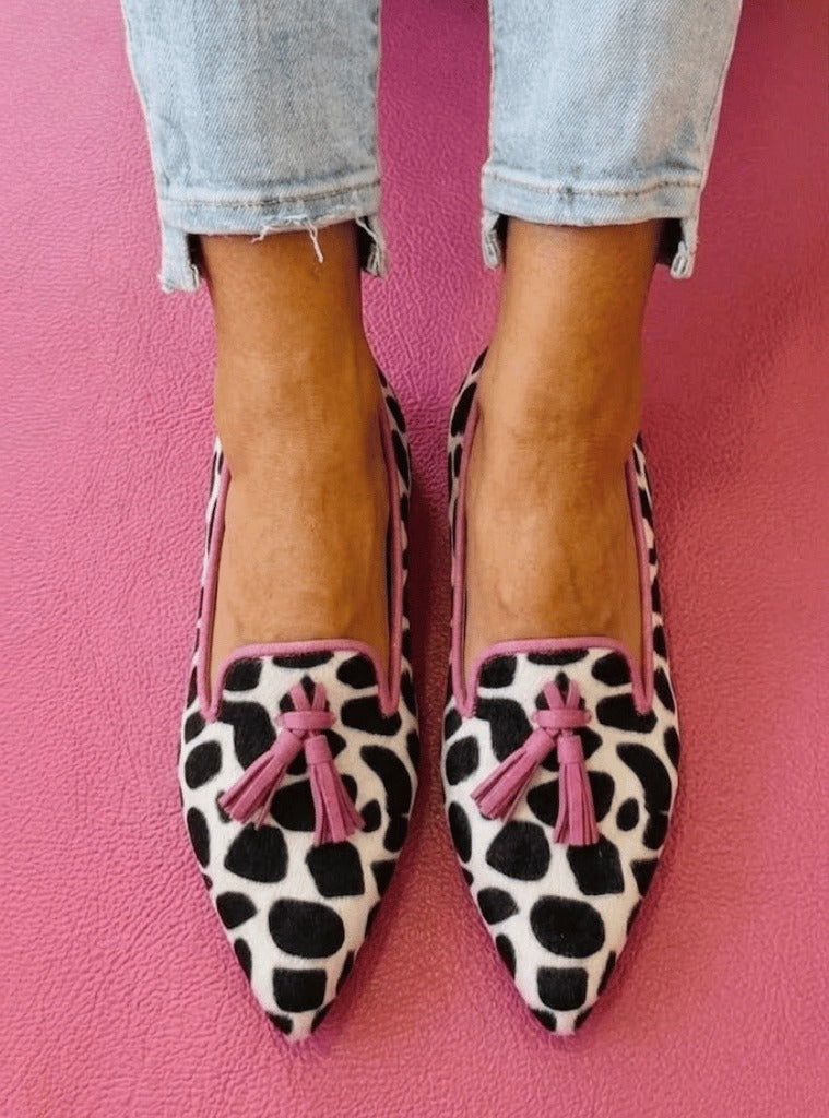 Women's Pointed Toe Tassel Loafers – Pink Animal Print Slip-On Flats