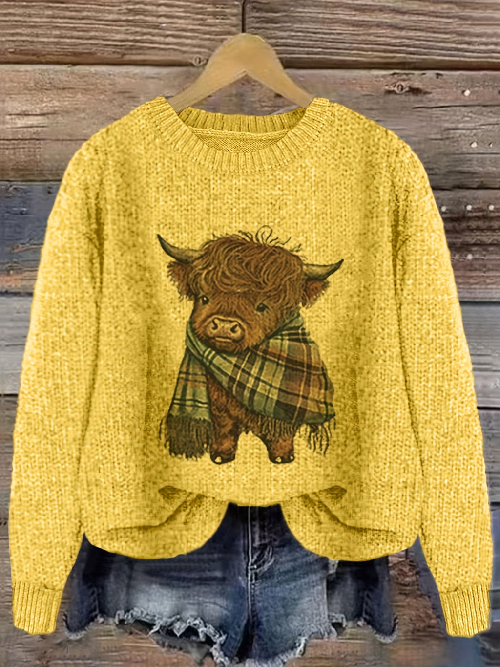 Women's Highland Cow Graphic Sweater – Soft Crewneck Knit Pullover