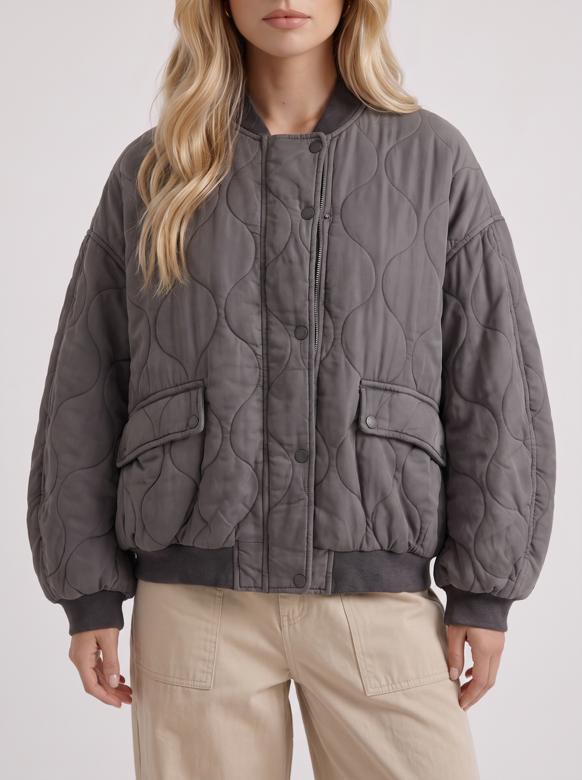 Women's Quilted Bomber Jacket – Oversized Snap-Front Jacket in Charcoal
