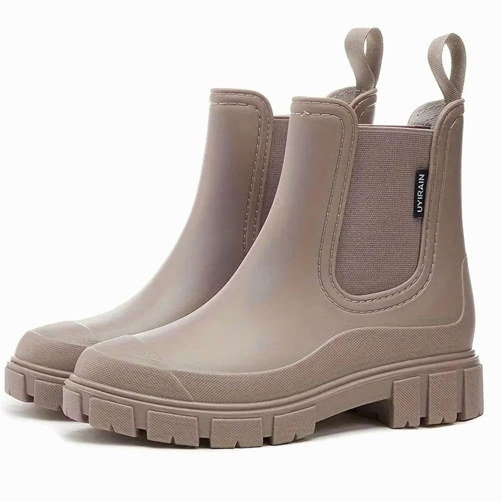 Women's Slip-On Chelsea Boots with Block Heel – Lug Sole Water-Repellent Ankle Boots